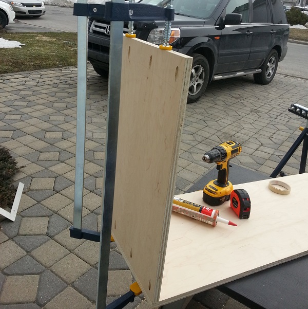 Closet cabinet assembly