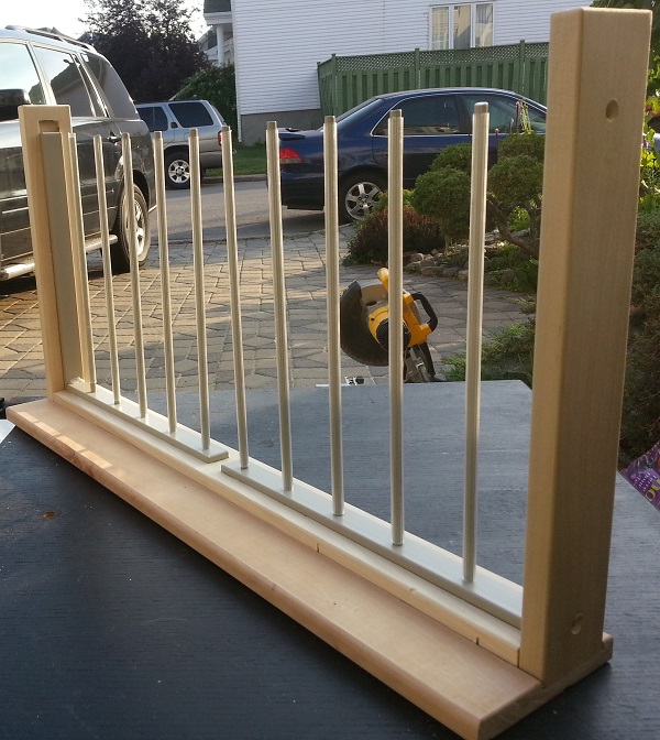 Making sliding pants hanger